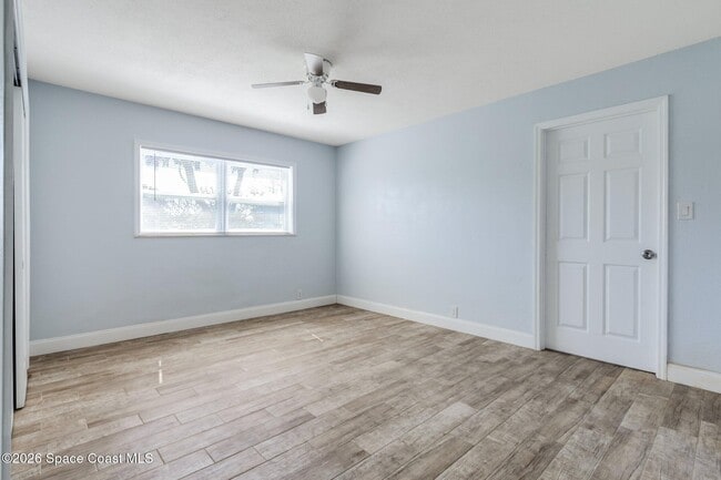 Building Photo - 101 E Dover St