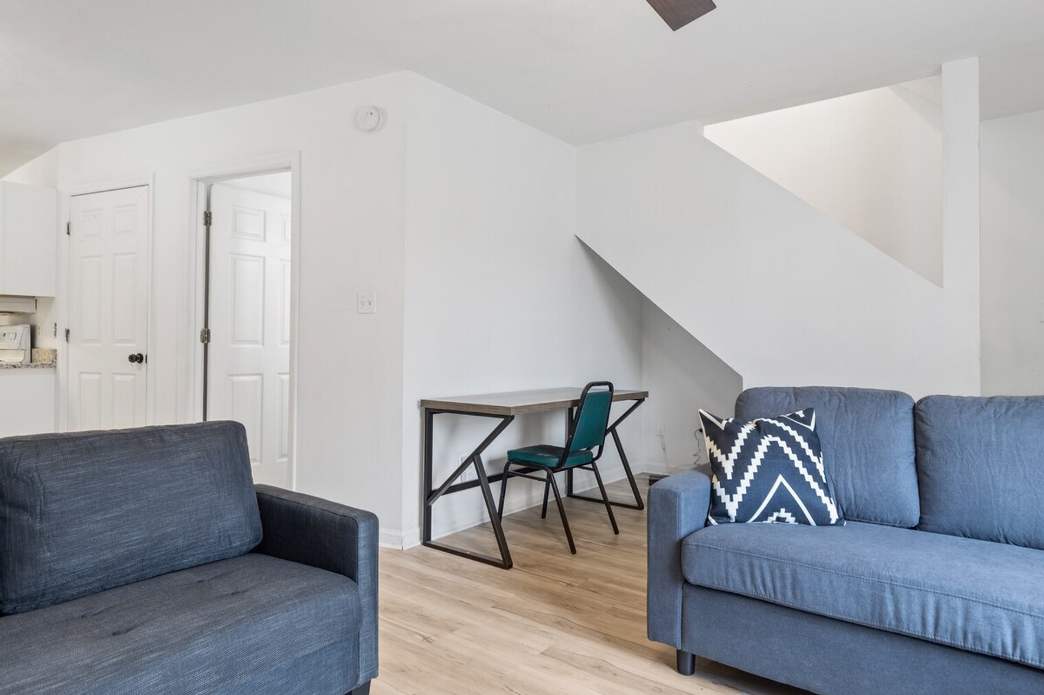 Building Photo - 1335 Nylic St