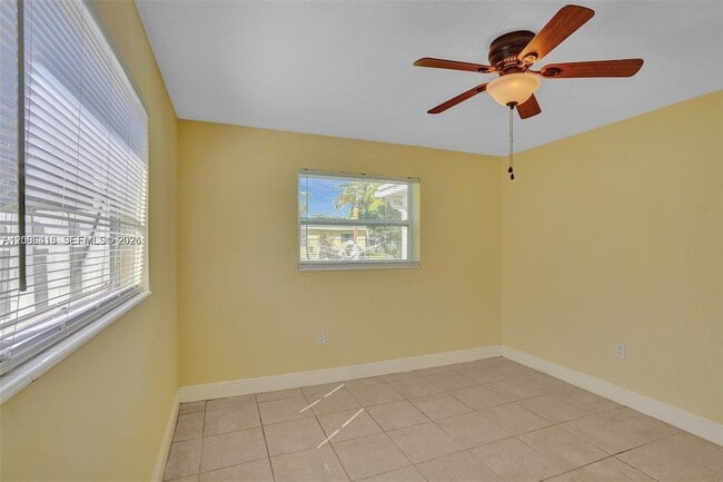 Building Photo - 7131 NW 24th Pl