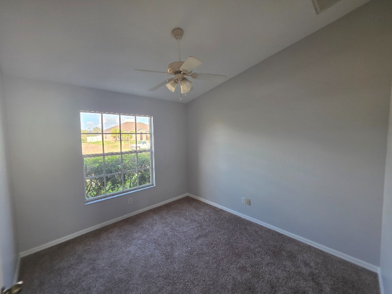 Building Photo - 1618 SW 19th St