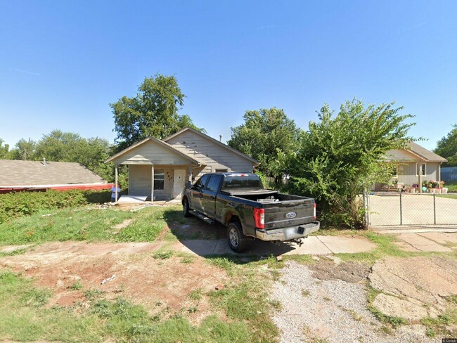 Primary Photo - 727 SE 20th St