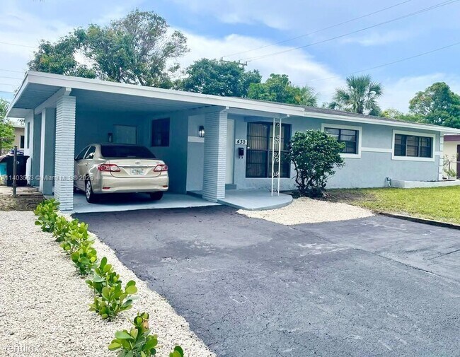 Building Photo - 4 br, 2 bath House - 430 SW 31st Ave