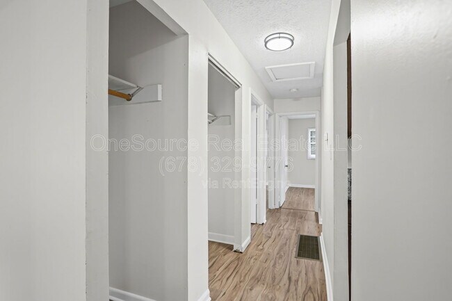 Building Photo - 3777 Crosby Dr NW
