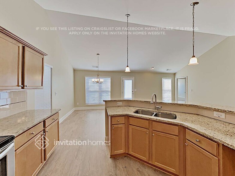 Building Photo - 4731 Sweet Water Dr