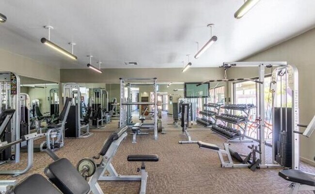Building Photo - 15095 N Thompson Peak Pkwy