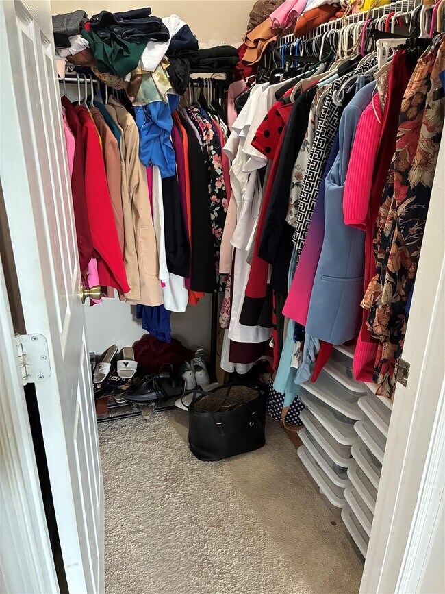 Building Photo - 602 SW Kenyoun St