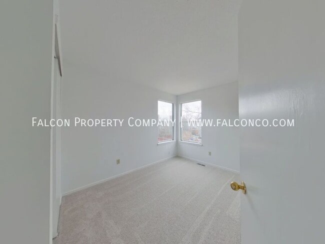 Building Photo - 4059 Breaking Dawn St