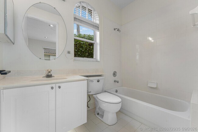 Building Photo - 18596 Ocean Mist Dr
