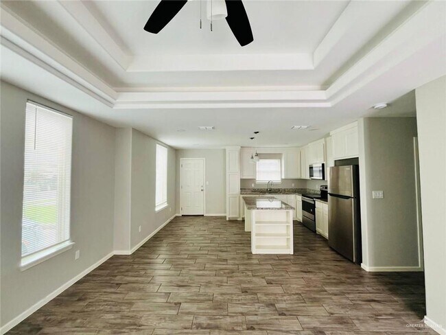 Building Photo - 1308 Alta Vista Dr