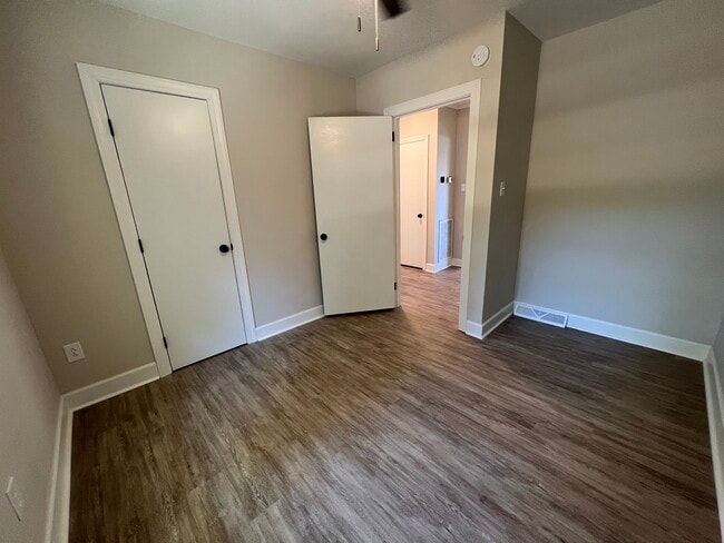 Fourth Bedroom - 1103 Ebinport Rd