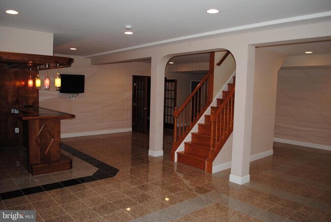 Building Photo - 1550 Knobb Hill Ln
