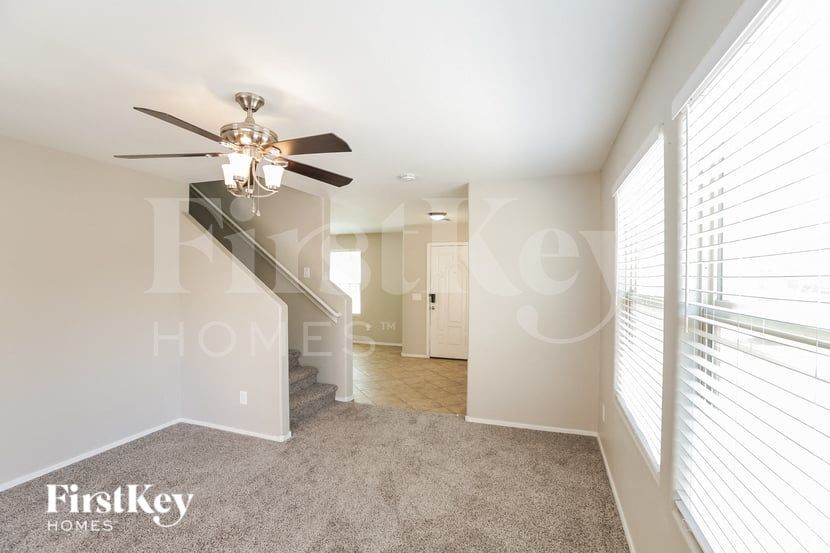 Building Photo - 2226 S Buckaroo Trail