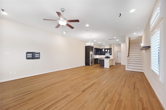 Building Photo - 6602 Eureka St