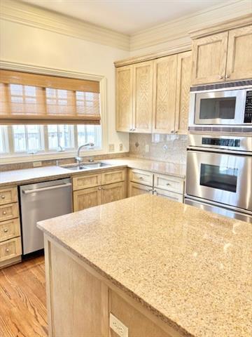 Building Photo - 7414 Caruth Blvd