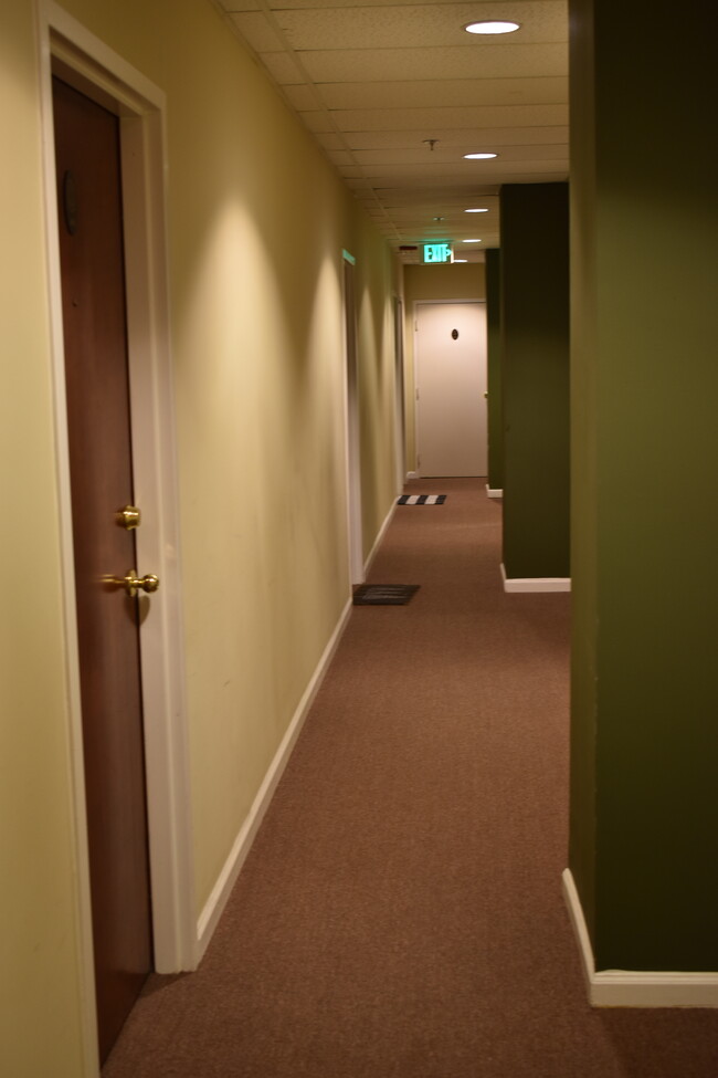 Hallway on the 4th floor - 32 Peachtree St NW