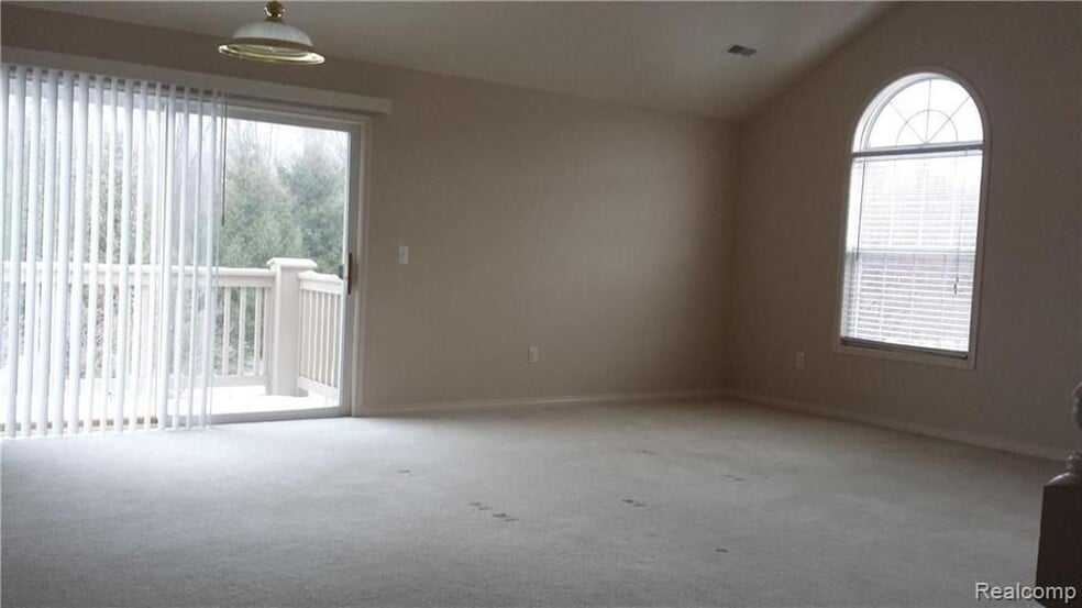 Building Photo - 28339 Carlton Way Dr