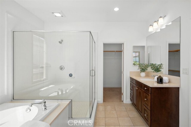 Building Photo - 52 Acorn Glen