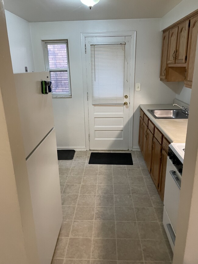 Building Photo - 510 Atlantic Ave Apt 1