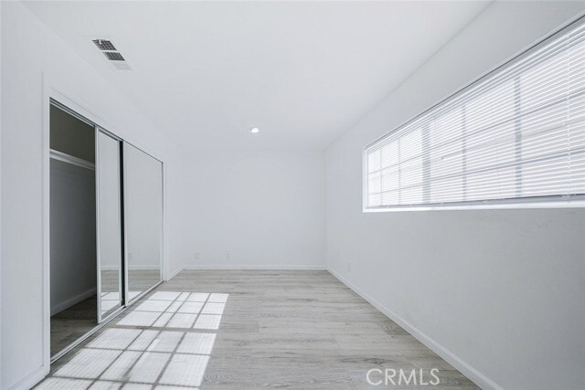 Building Photo - 10501 Cantara St