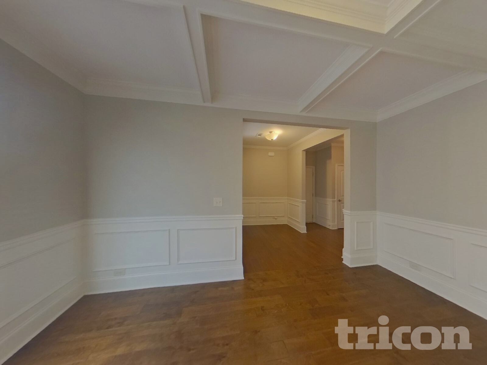 Building Photo - 5959 Wolf Creek Dr