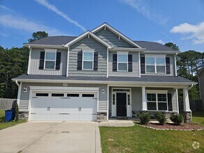 Building Photo - New Listing