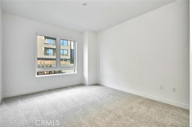 Building Photo - 3201 Rivington
