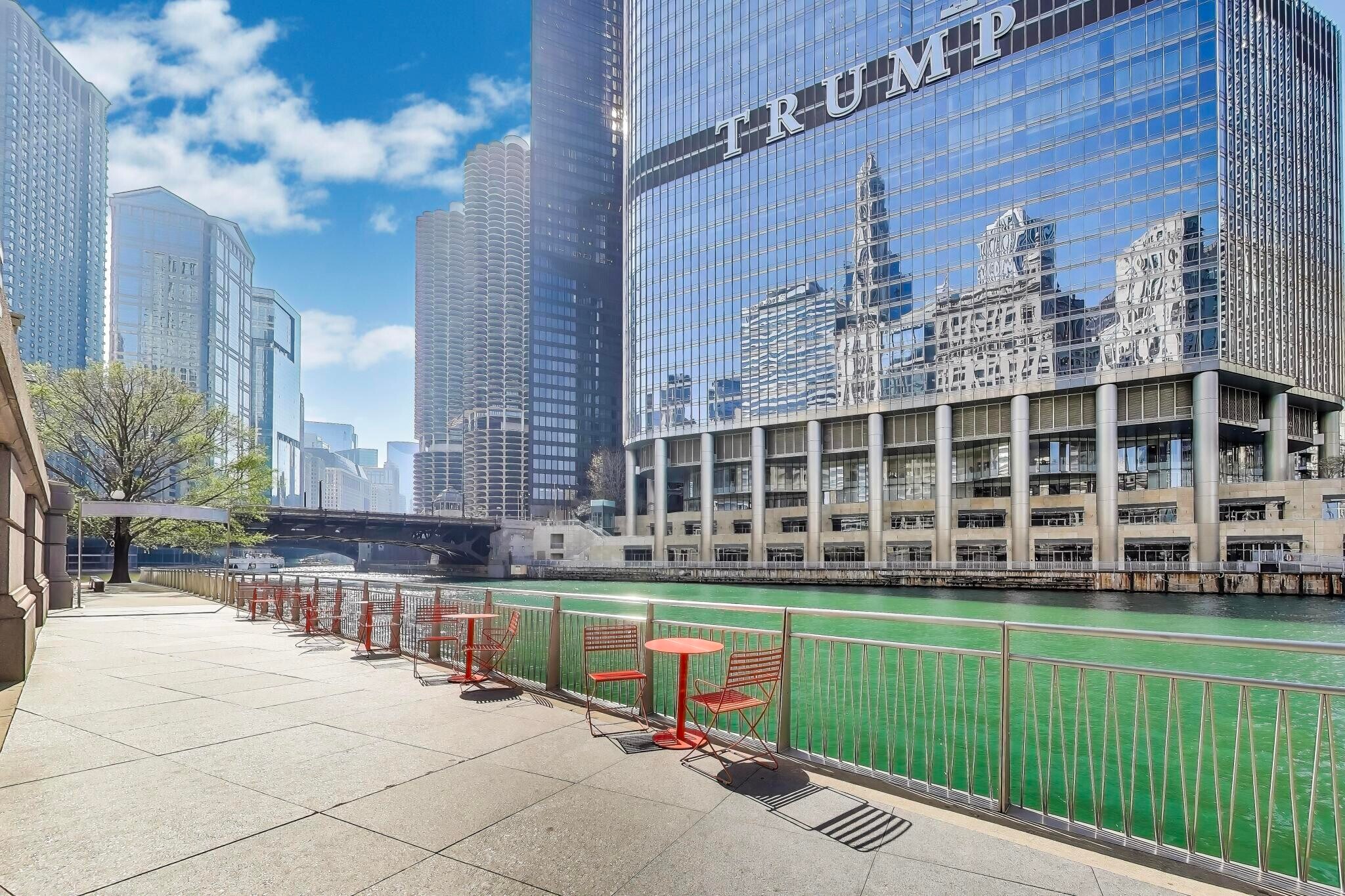 Building Photo - 401 N Wabash Ave