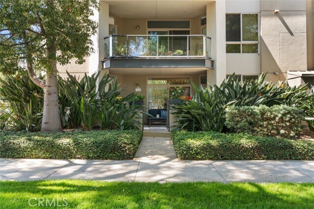 Building Photo - 13044 Pacific Promenade