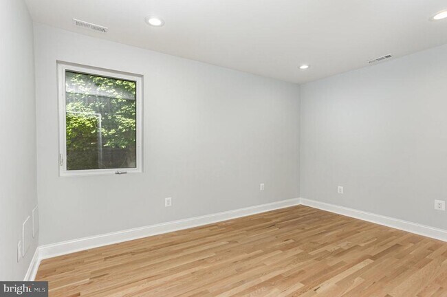 Building Photo - 2430 Harris Mill Rd