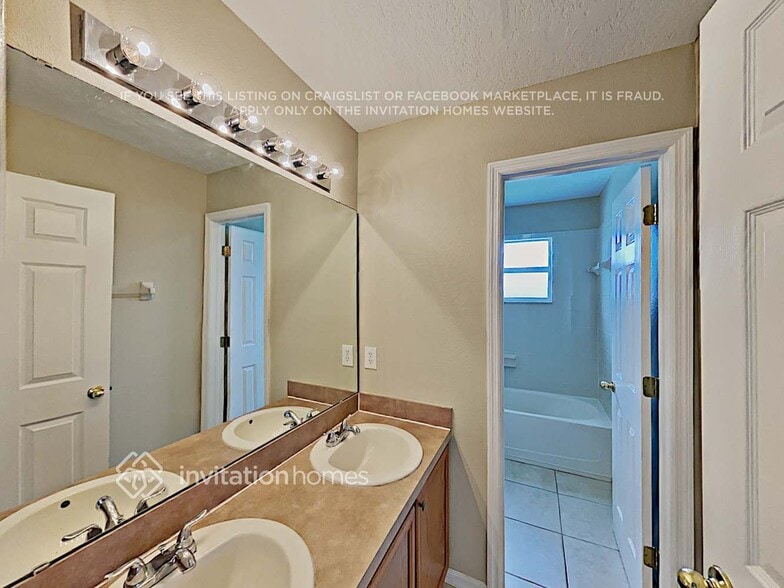 Building Photo - 1418 Nelson Brook Way