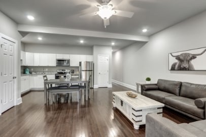 Building Photo - 418 Caldwell Dr