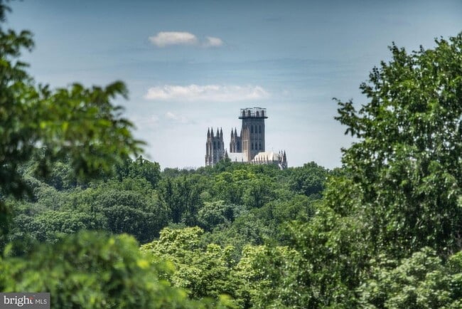 Building Photo - 3110 18th St NW