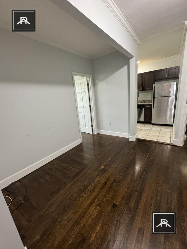 Building Photo - 2 bedroom in Boston MA 02119