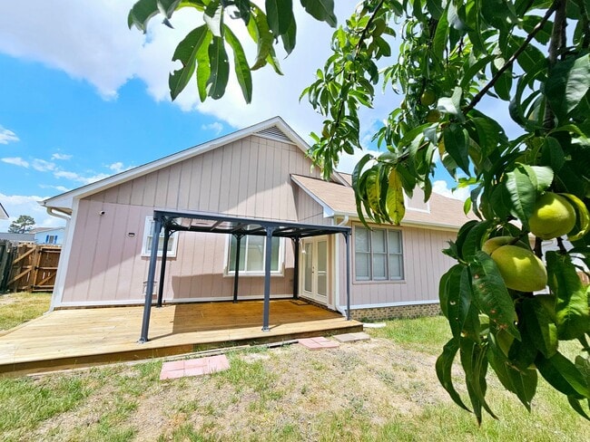 Building Photo - Town Of Springlake