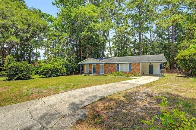 Building Photo - 102 Juniper Cir