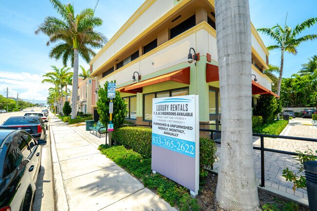 Building Photo - 831 E Palmetto Park Rd
