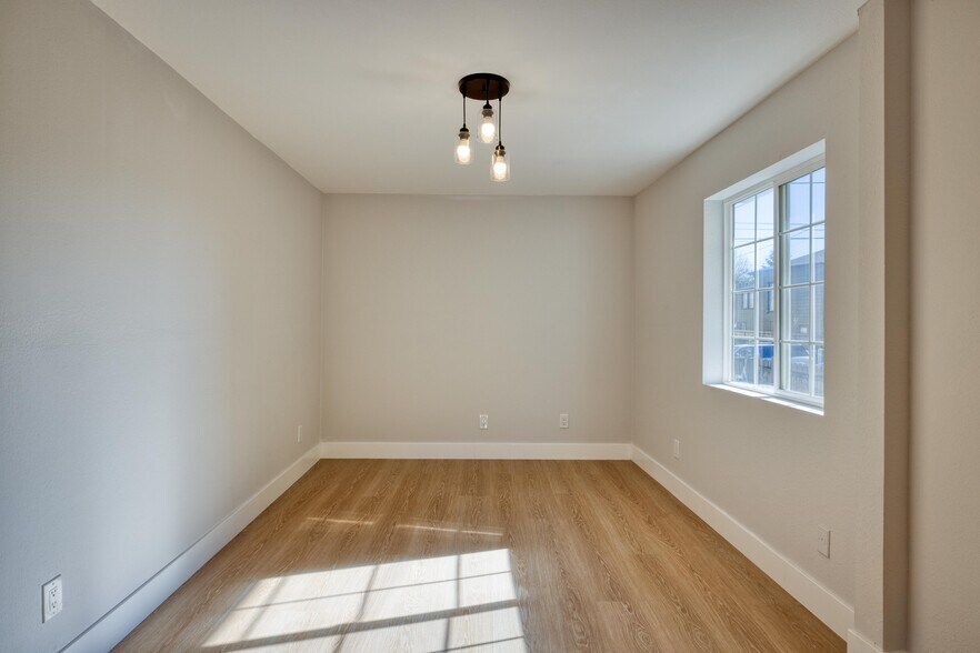 Building Photo - 2915 Filbert St