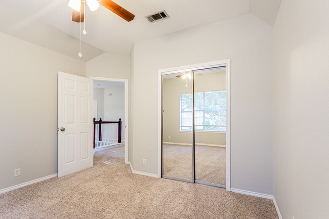 Building Photo - 6107 John Chisum Ln