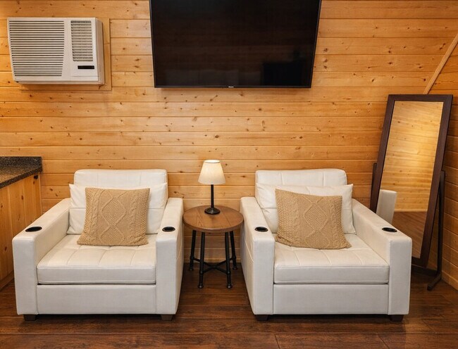 Building Photo - 299 Willow Springs Dr