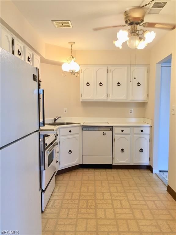 2202 Acacia Park Dr 2202 Acacia Park Dr Lyndhurst OH 44124