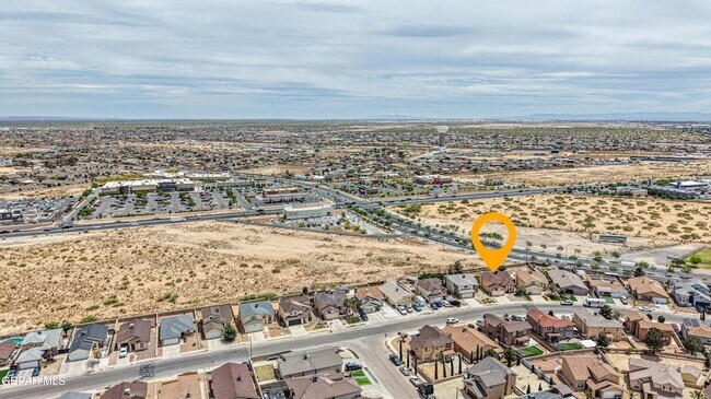 Building Photo - 12748 Tierra Pueblo Dr