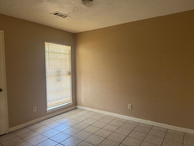 Building Photo - 4602 Dalmatian Dr