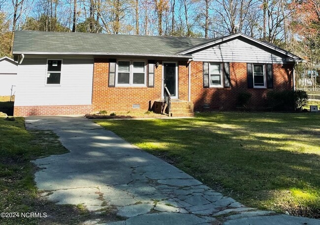 Primary Photo - 1634 Bunch Ln