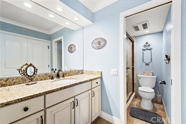 Building Photo - 405 Avenida Granada