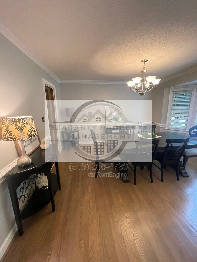 Building Photo - 639 Greenwood Cir