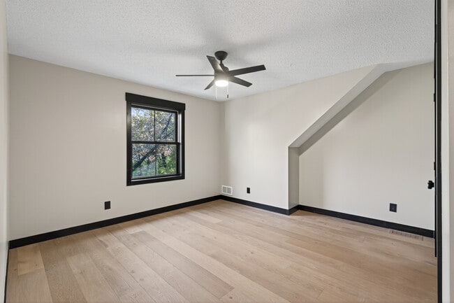 Building Photo - 15801 Andrie St NW