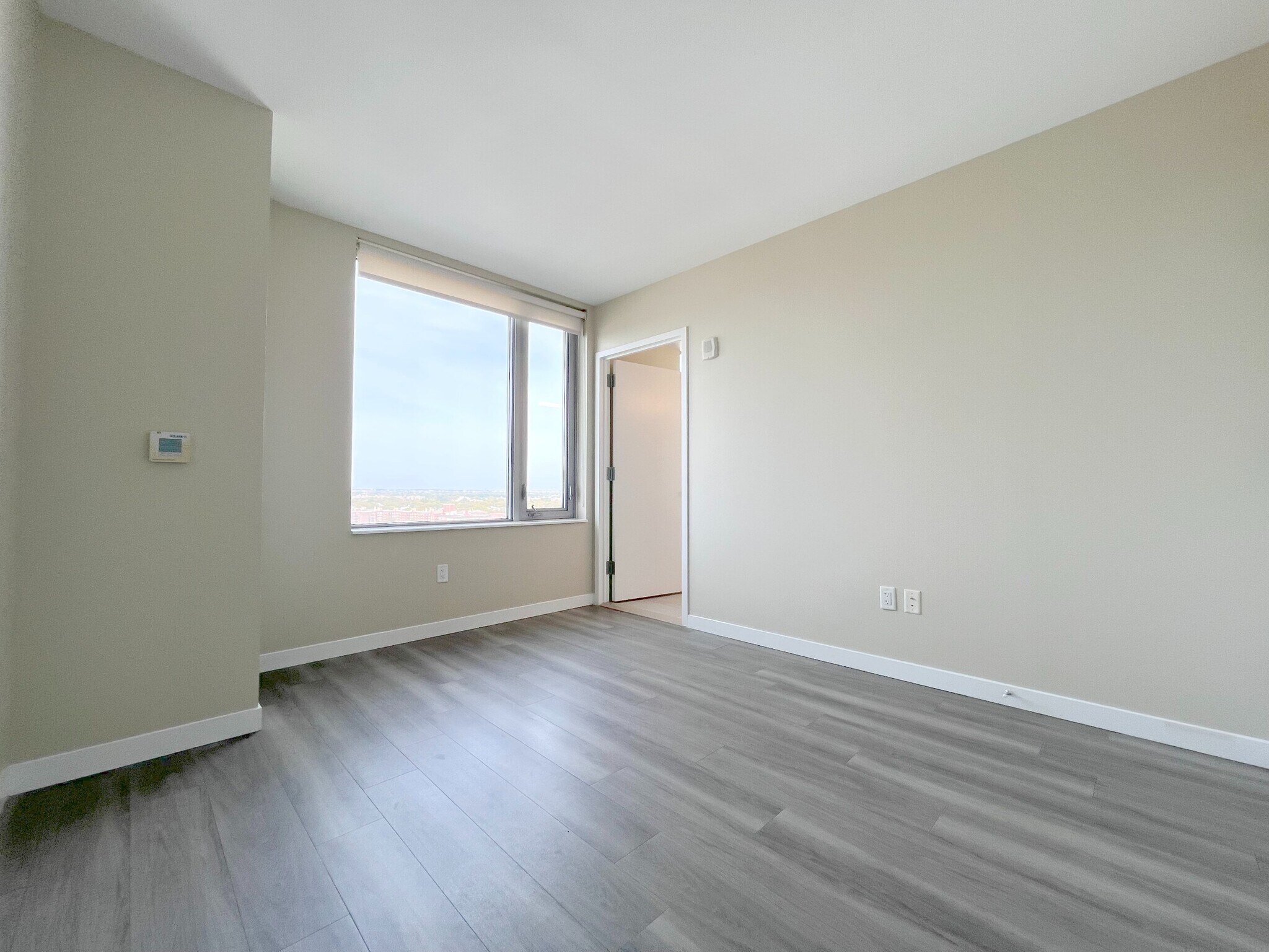 Building Photo - 1524 Sheepshead Bay Rd