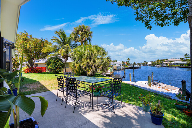 Building Photo - 10762 SE Burgee Ct