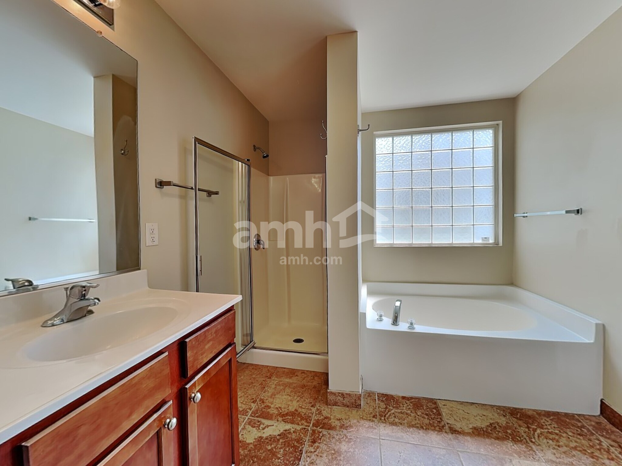 Building Photo - 4635 Craver Woods Ct
