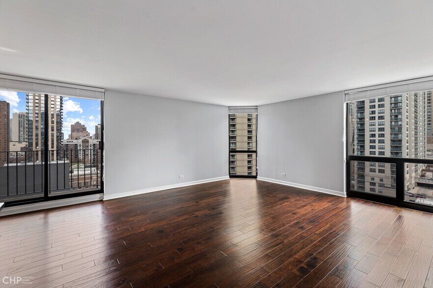 Living Room - 70 W Huron St